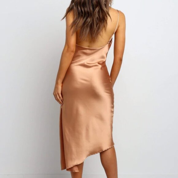 NEW NWOT PETAL & PUP CYPRUS DRESS - GOLD - Picture 7 of 7